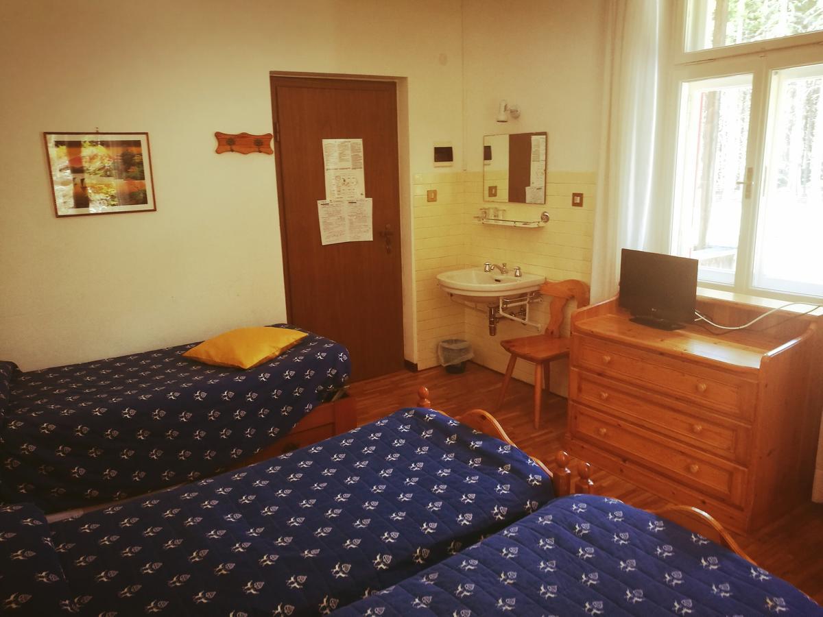 Hotel Fiames Cortina dʼAmpezzo Kültér fotó